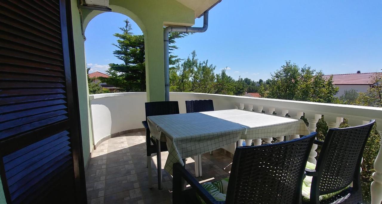 Apartments Paula Starigrad Paklenica Zewnętrze zdjęcie
