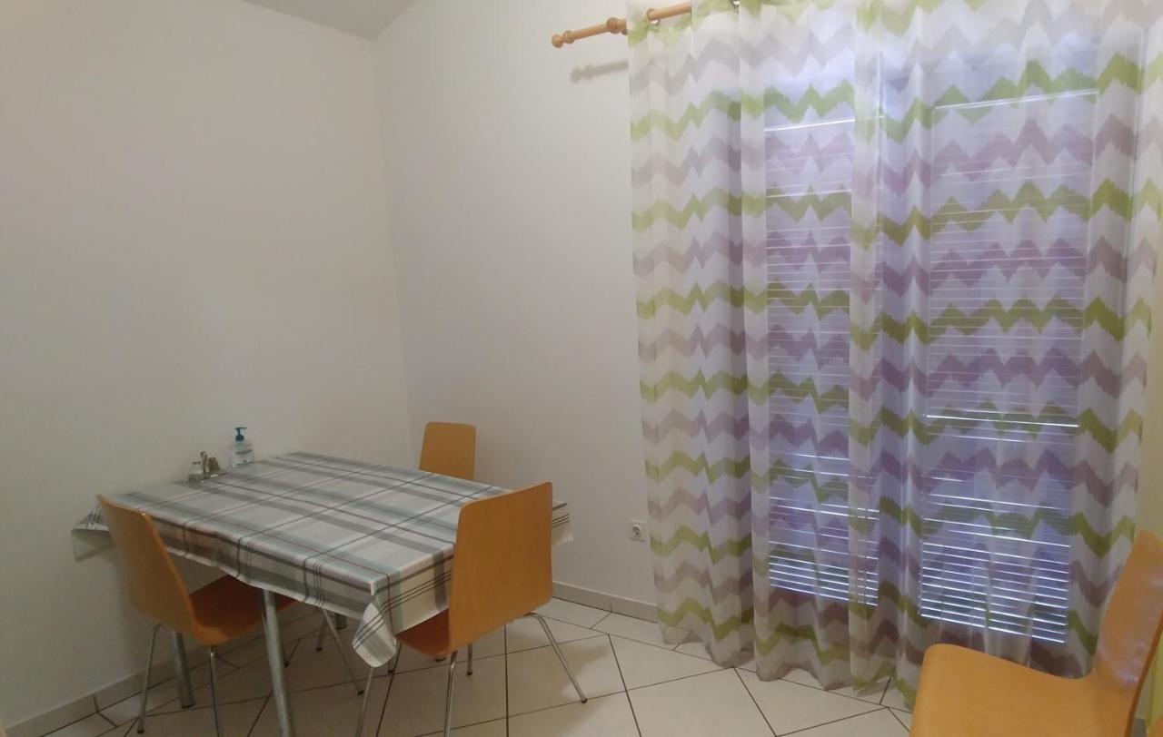 Apartments Paula Starigrad Paklenica Zewnętrze zdjęcie