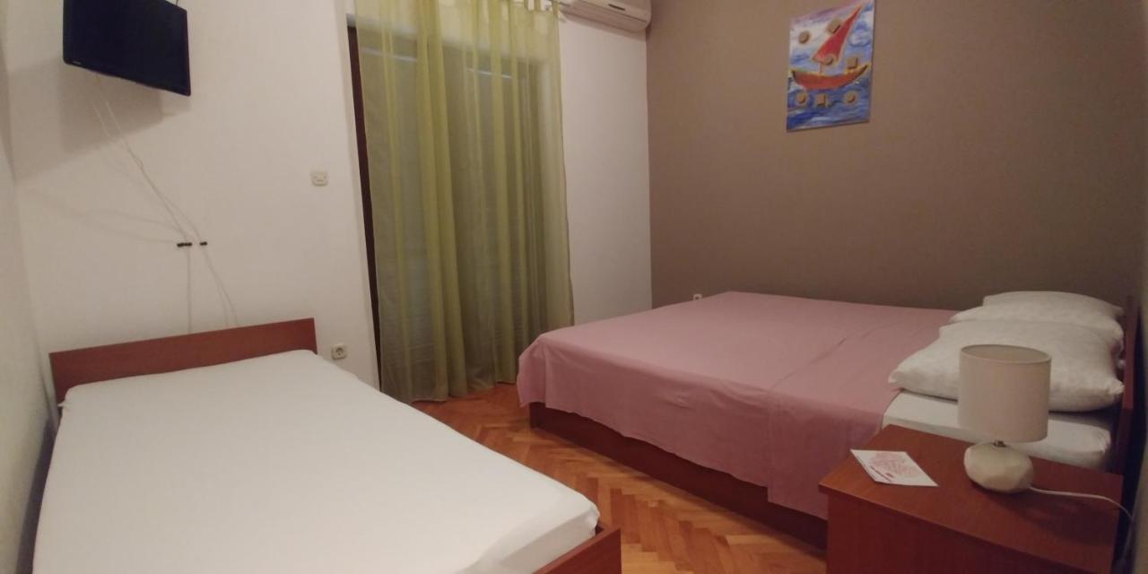 Apartments Paula Starigrad Paklenica Zewnętrze zdjęcie