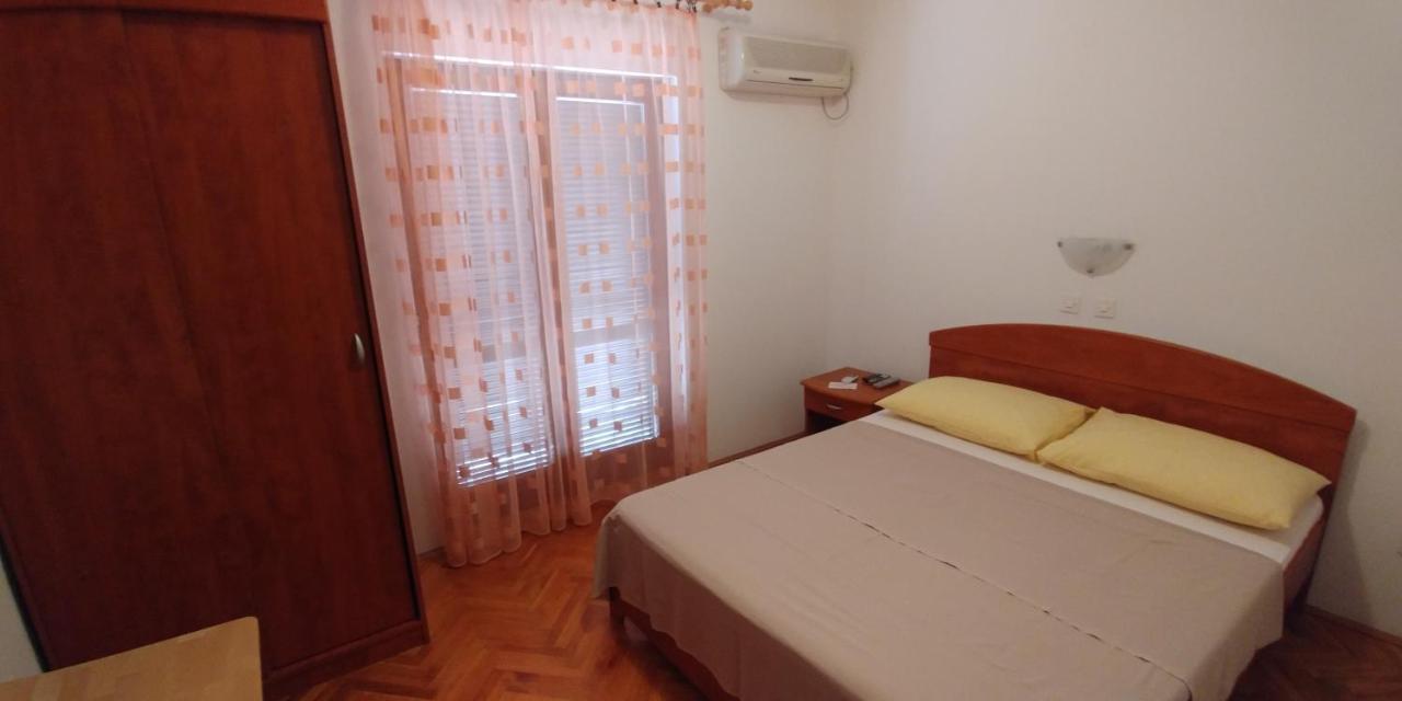 Apartments Paula Starigrad Paklenica Zewnętrze zdjęcie